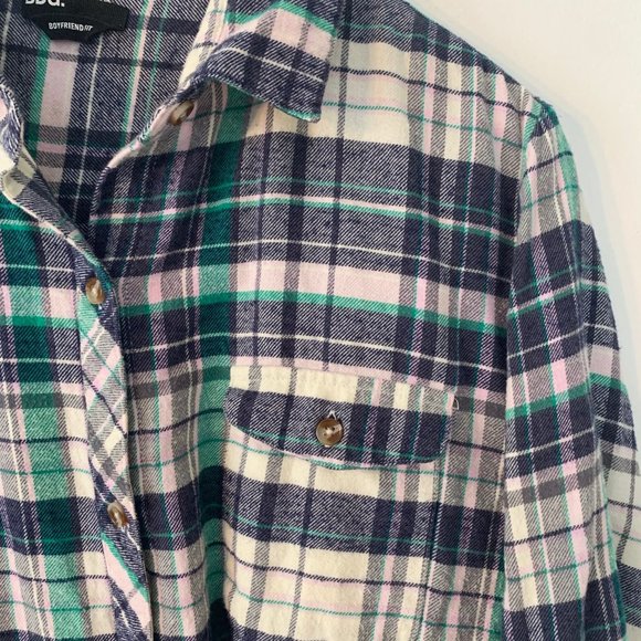 BDG Boyfriend Fit Flannel Size M - Picture 2 of 3